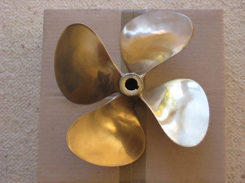 BRAND NEW LUNDBERG FOUR INBOARD WAKEBOARD , SKI , SPEED BOAT, CRUISER PROPELLERS