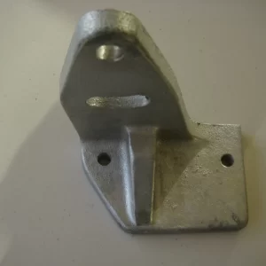 CHEV S/B TIMING CASE END LOW MOUNT WATER PUMP BRACKET