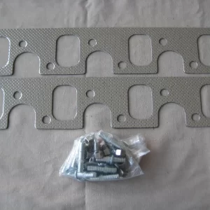 FORD CLEVLAND EXHAUST WATER COOLED MANIOLD GASKET & STUD KIT . SUIT 302 / 351 CI