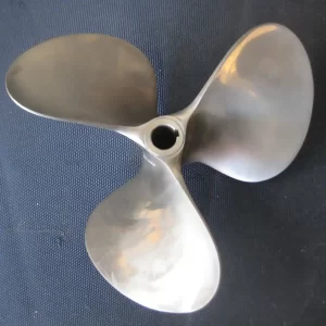 INBOARD SKI BOAT 3 BLADE RIGHT HAND ROTATION PROPELLER SKI / WAKE / SPEED