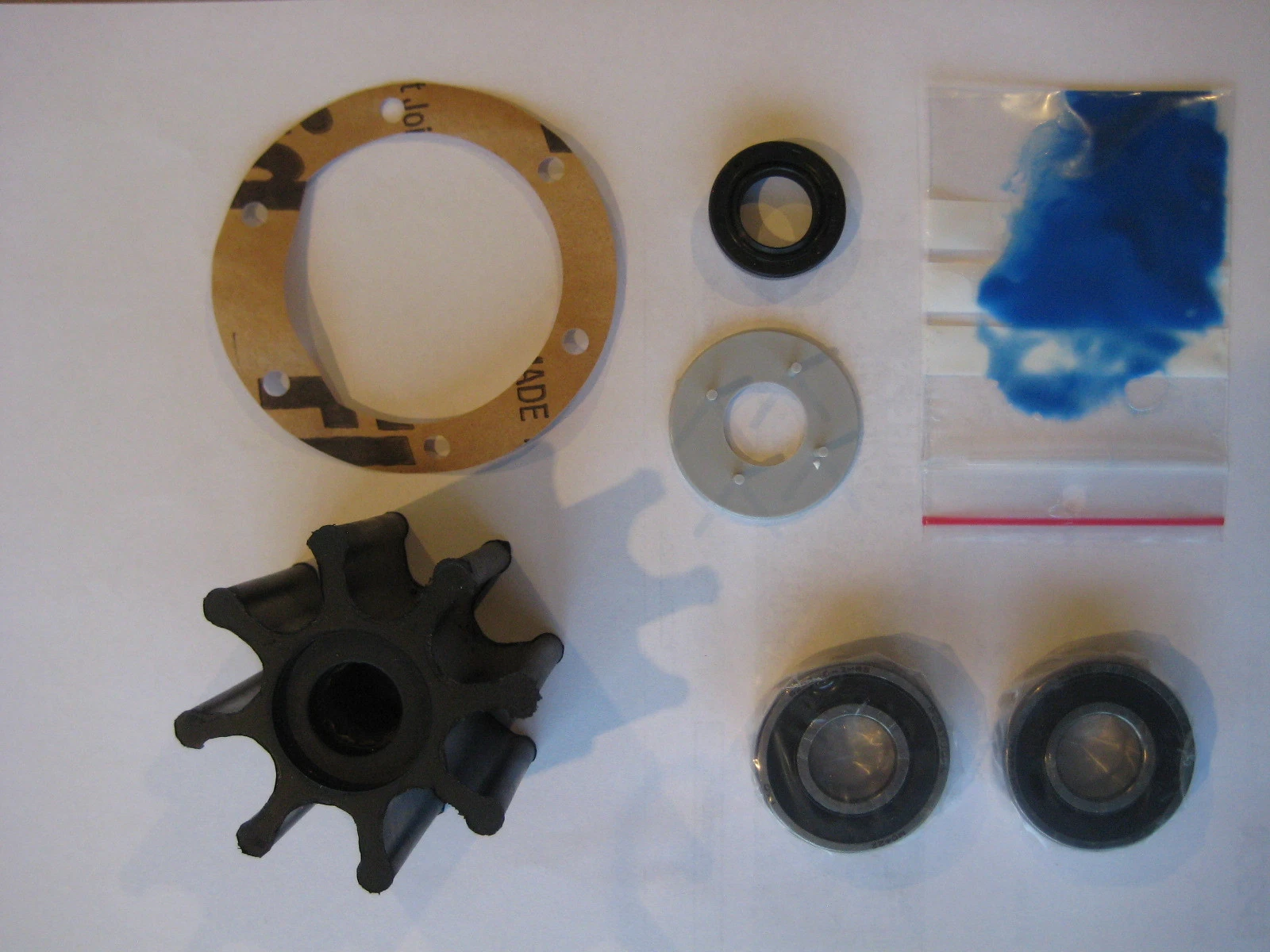 JOHNSON WATER PUMP REPAIR KIT F7B-8 . SKI / WAKE / SPEED / TRAWLER / YACHT - Image 2