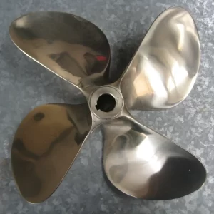 LUNDBERG RIGHT HAND 4 BLADE PERFORMANCE PROPELLERS . SKI / WAKE / CRUISER
