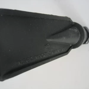 INBOARD & OUTBOARD SELF BAILER