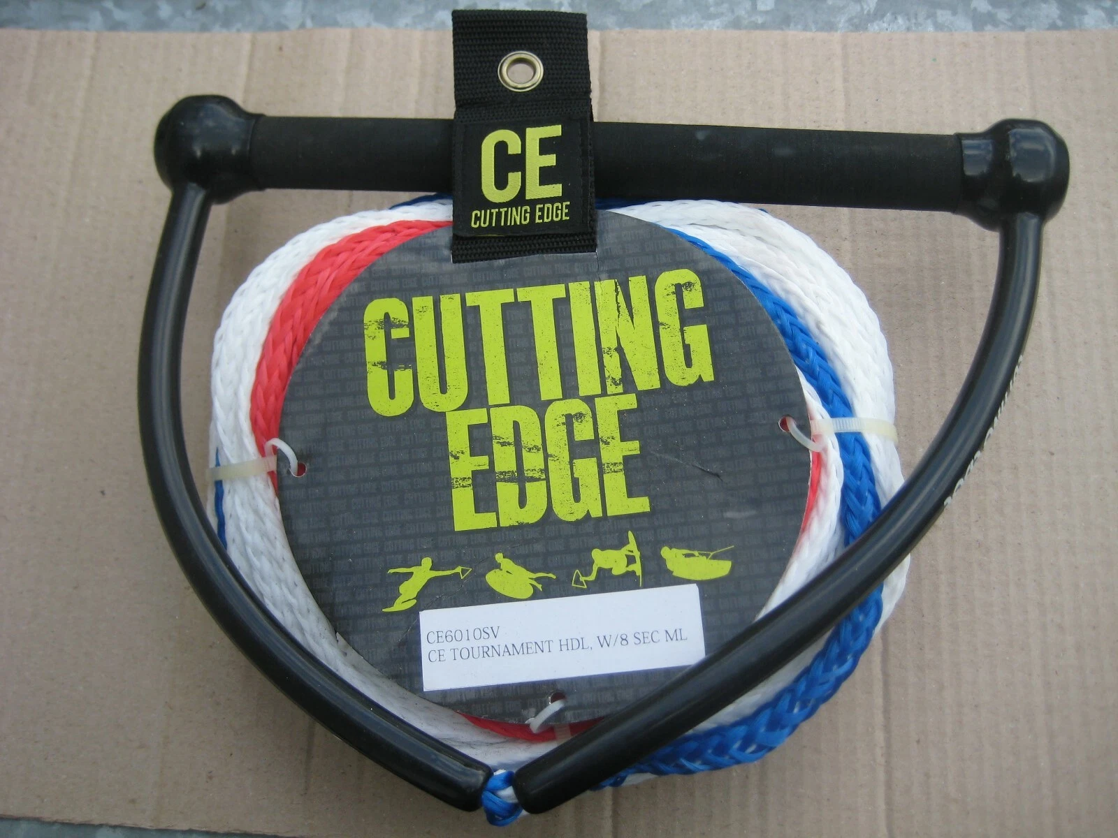 CUTTING EDGE 8 LOOP SHORT VEE TOURNAMENT ROPE & HANDLE