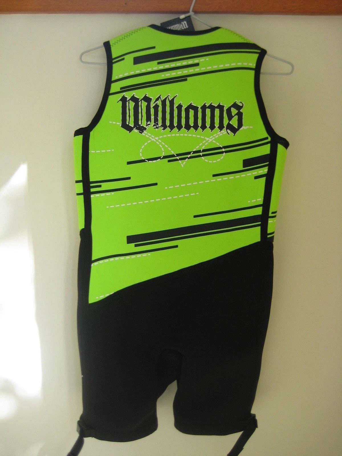 WILLIAMS YOUTH BUOYANCY WET SUIT - Image 2