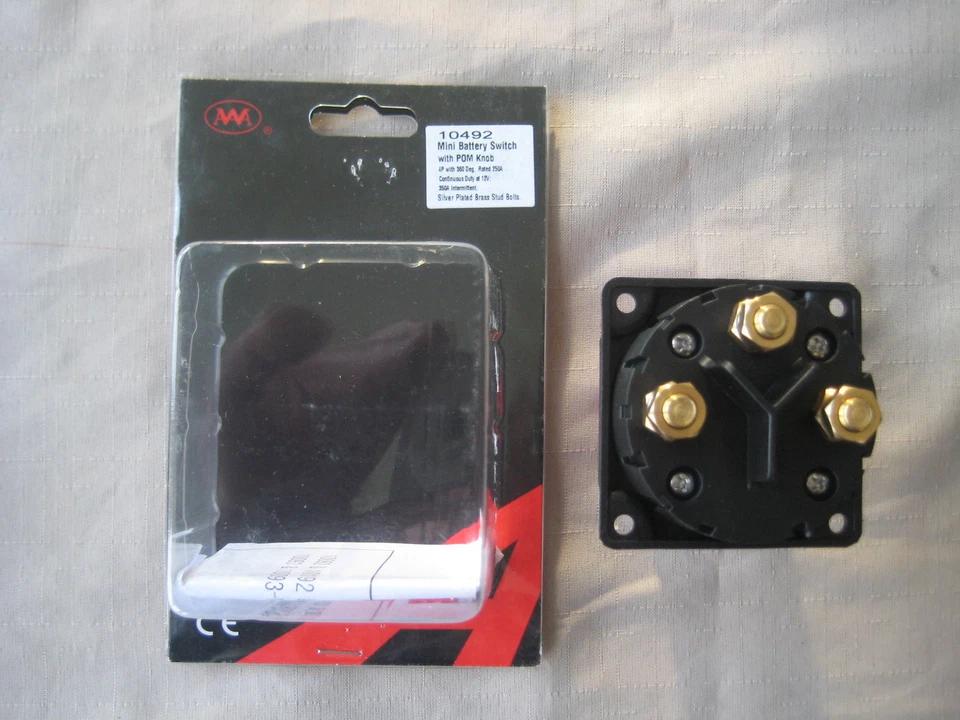 BATTERY ISOLATOR . SUIT / BOAT / CAR / TRUCK / 4WD / CARAVAN / MACHINERY - Image 4